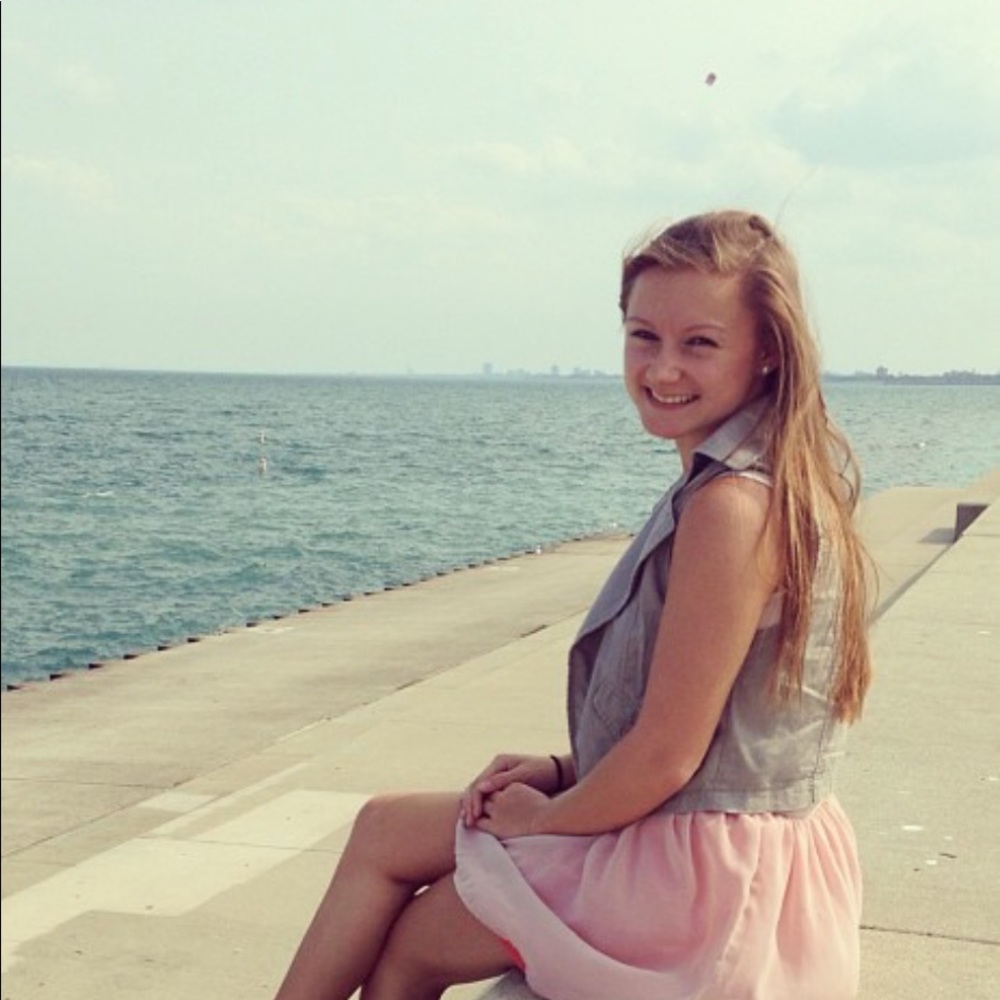 Meet your Posher, Court